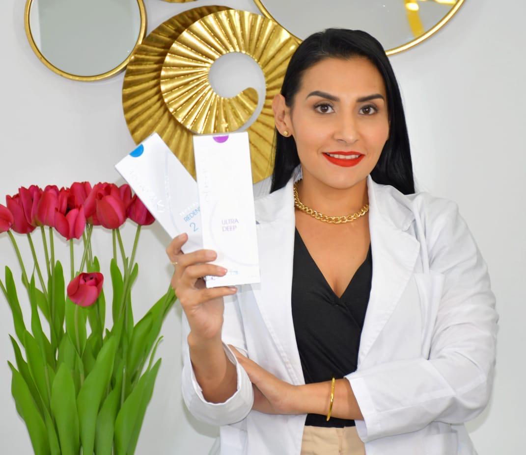 Dra. Lindsay Sancho, médica especialista en estética avanzada